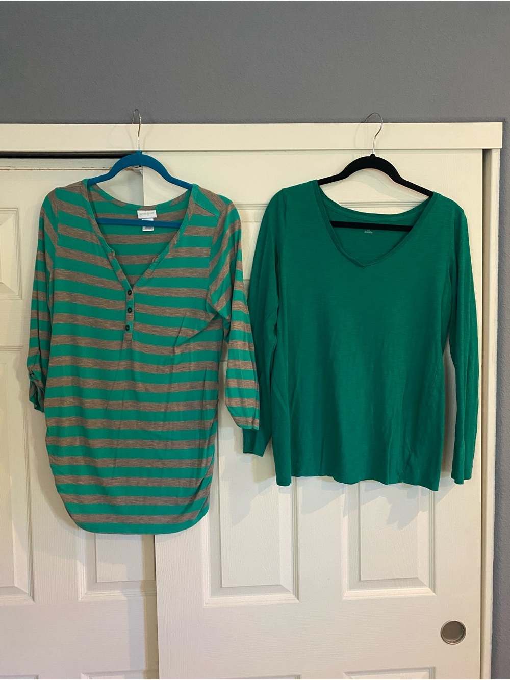 Lot - 2 Motherhood Maternity Striped Henley & Green V-Neck Long Sleeve Sweater